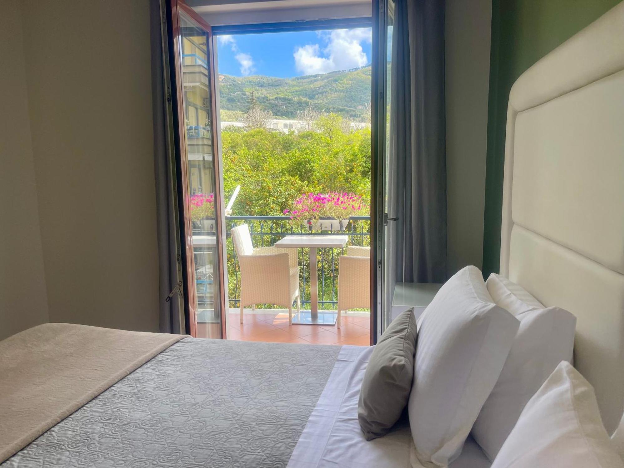 Bougainvillea Relais Sorrento Eksteriør billede