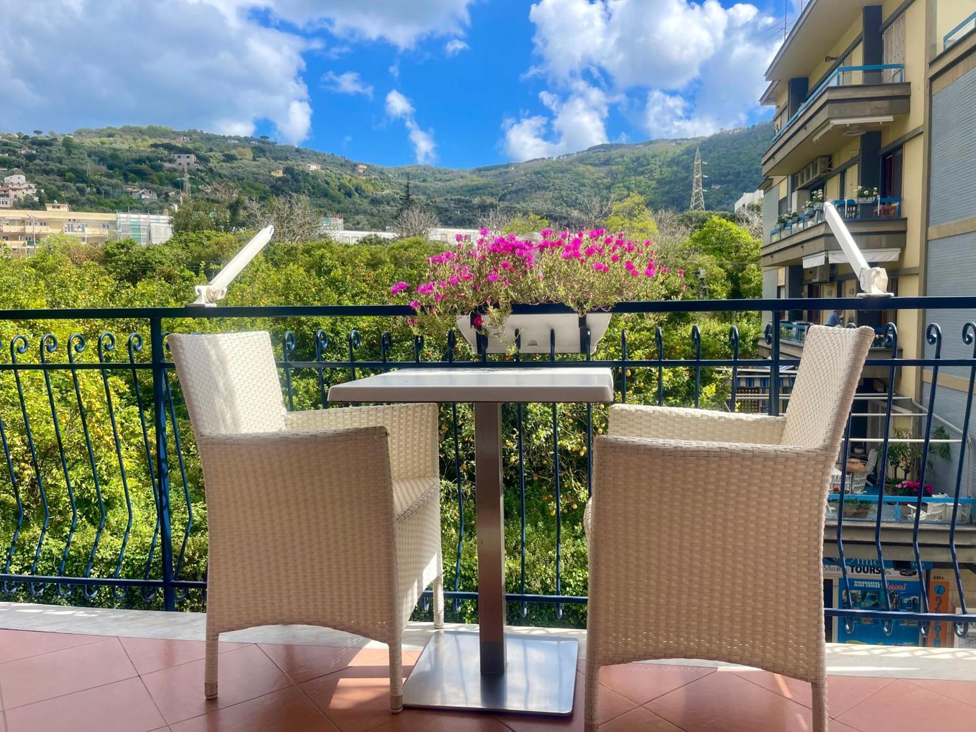 Bougainvillea Relais Sorrento Eksteriør billede