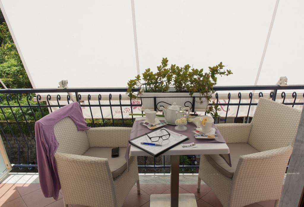 Bougainvillea Relais Sorrento Eksteriør billede